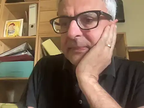 chtentation online show from March 4, 2:02 pm