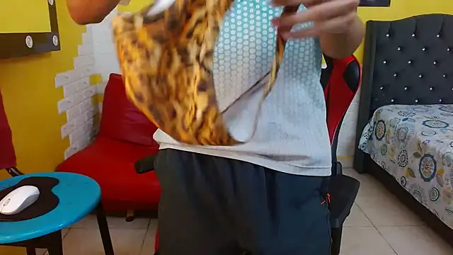 xion ez online show from March 12, 8:27 pm