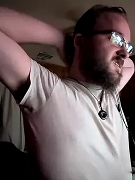 bear8t online show from March 4, 11:23 pm