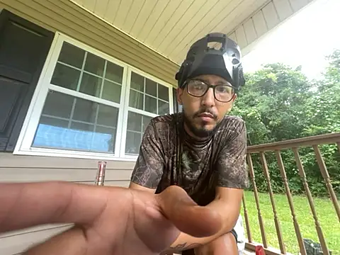 ThrowedWorldWide online show from May 26, 2:24 pm
