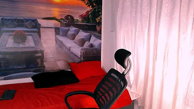 RomeoMillerr online show from January 8, 8:47 pm
