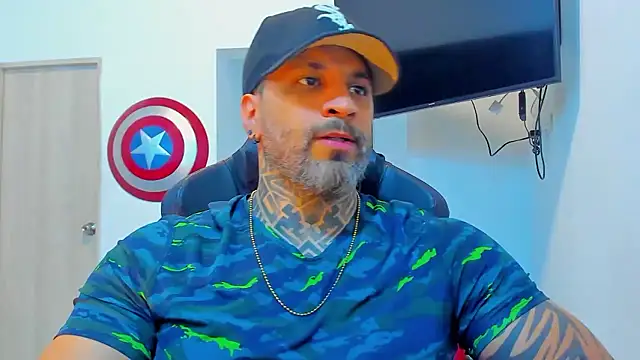 JoshRigby online show from January 5, 7:06 pm