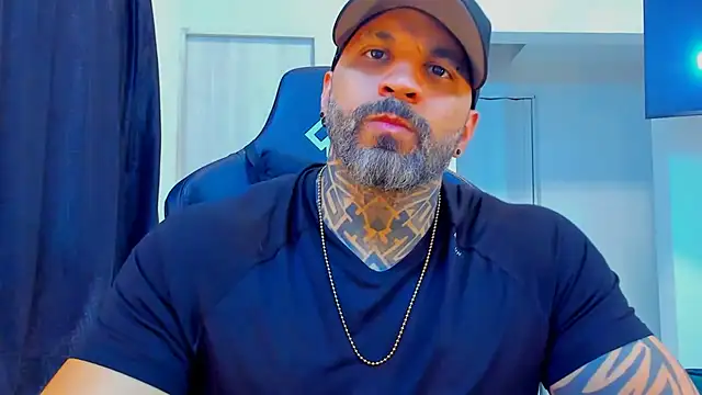 JoshRigby online show from February 11, 9:31 pm