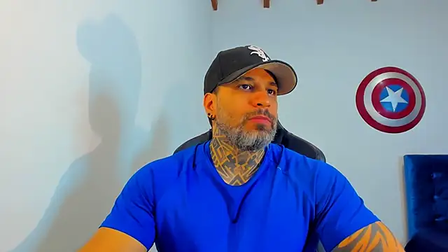 JoshRigby online show from April 12, 7:04 pm