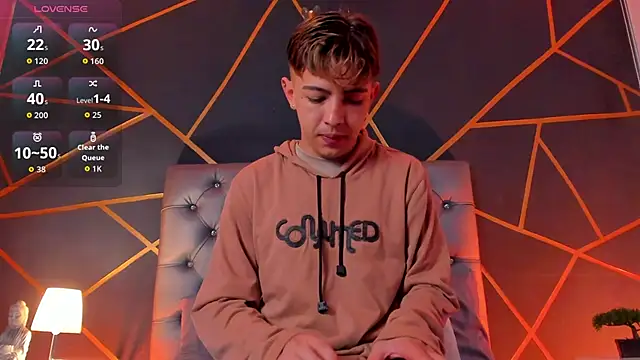 Lian Miller1  online show from March 7, 12:47 pm