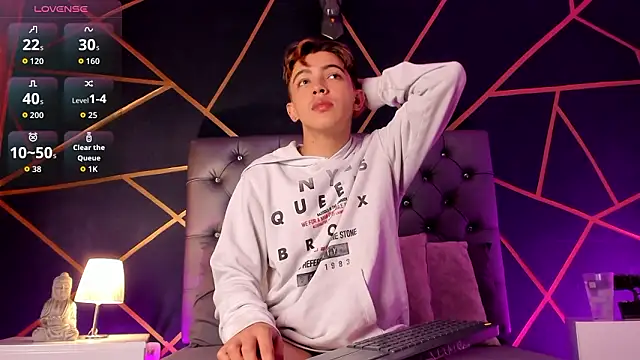 Lian Miller1  online show from March 16, 12:20 pm