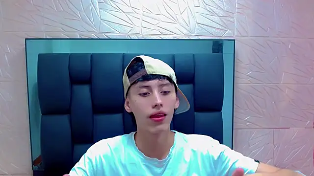 thaigo twink38 online show from February 4, 7:14 am