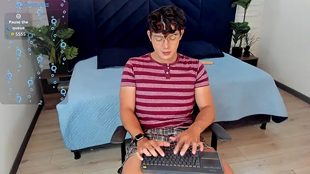 DyllanCooper online show from November 9, 12:20 pm