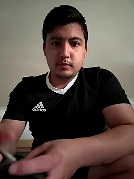 Luisgabi17 online show from September 28, 5:00 pm