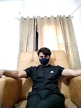 Snapshot of Aman4321ammu chatting on October 2, 7:34 am Aman4321ammu online show from October 2, 7:34 am