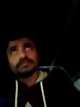 puneriboy32 online show from November 24, 3:02 pm