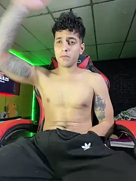 alessandro290 online show from November 15, 5:42 am