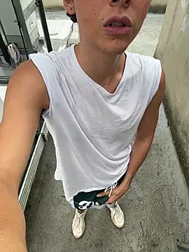 LiamMyst online show from April 13, 2:40 pm