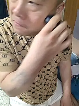 han515319 online show from February 28, 2:27 pm