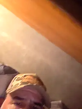 DeeBestEver online show from November 25, 8:05 am