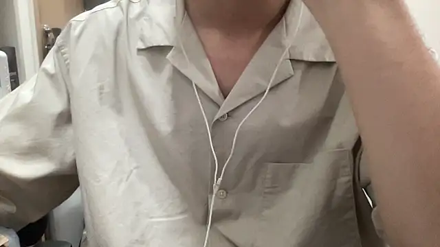Snapshot of 16hornydog chatting on October 11, 3:38 pm 16hornydog online show from October 11, 3:38 pm