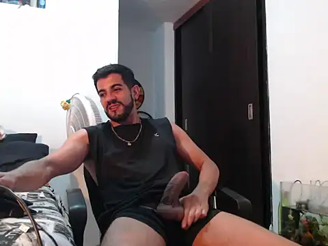 Jcolbi online show from April 18, 6:04 am