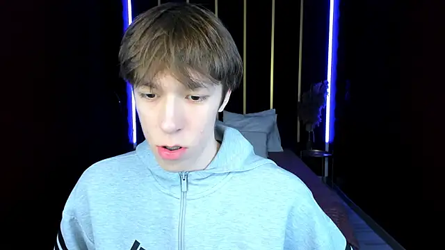 MarkBranston online show from March 8, 10:41 am