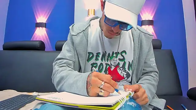 imsammytop online show from October 29, 11:46 am