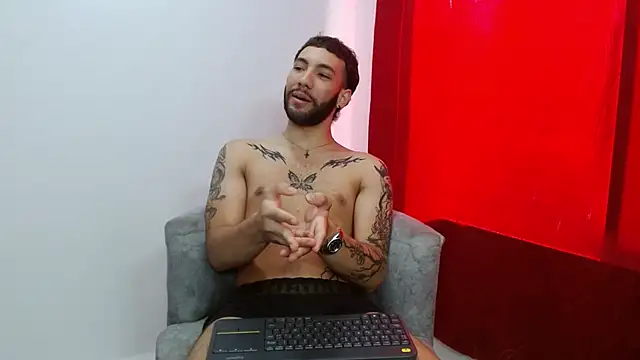 angel kyrozz online show from October 20, 7:51 pm