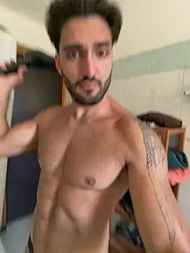 Al3xox02 online show from June 10, 10:39 am