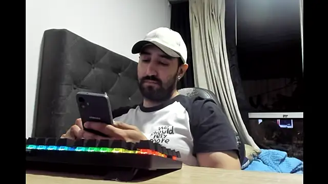 coolfriki online show from March 22, 12:04 am