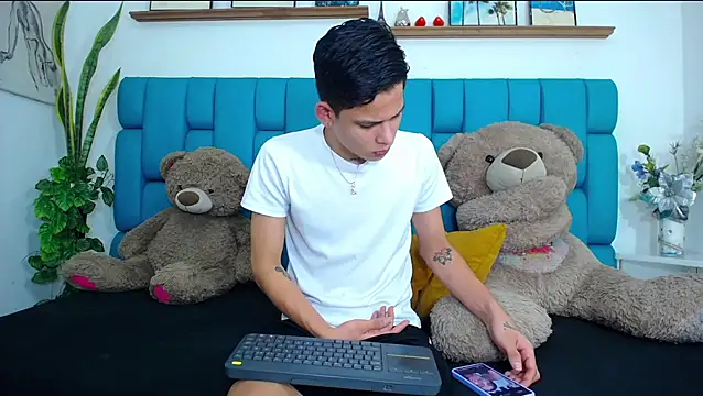 Brian hot online show from February 21, 11:11 am