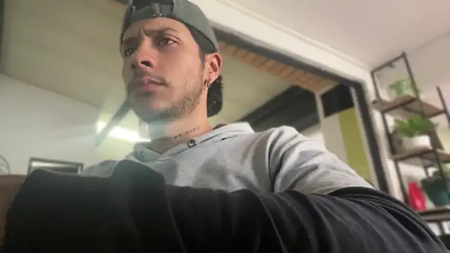 ErosDominant online show from April 20, 7:16 pm