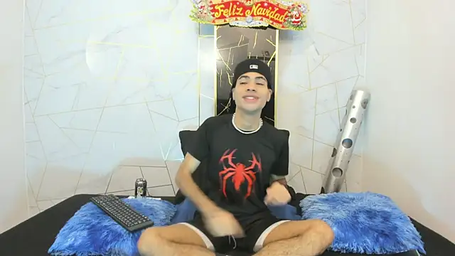 JacobBlackwell  online show from December 18, 8:16 pm