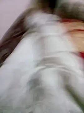 latarak321 online show from April 14, 9:25 pm