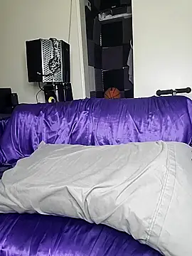 SLIM-BONEZ-N-HARMONY online show from February 2, 1:15 am