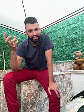 onlymen2025 online show from October 15, 7:54 pm