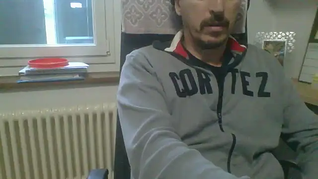 Kawayleo online show from October 31, 11:24 am