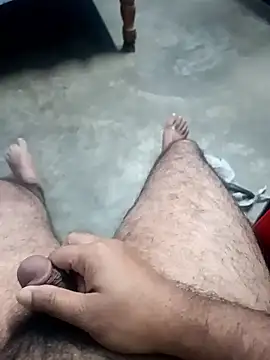 TrainedBend28 online show from January 15, 8:00 pm