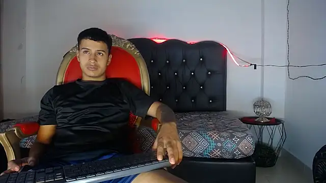 Bastian Joness online show from October 21, 3:53 am
