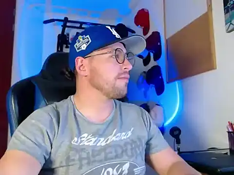 kurt xx online show from November 25, 10:45 pm