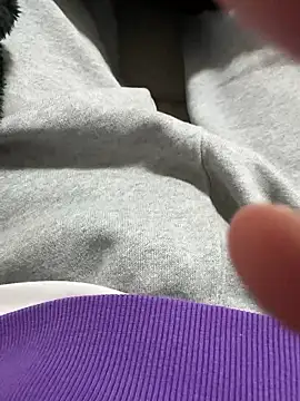 haruki 18old online show from November 10, 1:49 pm