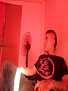 Zeven777 online show from October 18, 9:20 pm