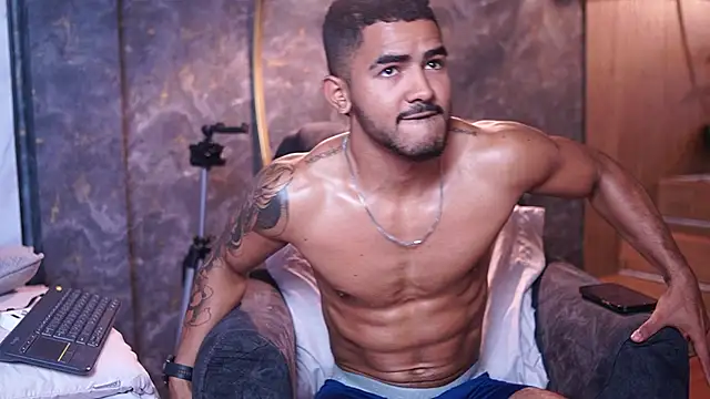 Reik Vonn online show from January 11, 6:00 pm