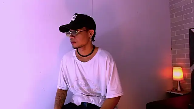 Jayden Morris online show from February 26, 7:48 pm