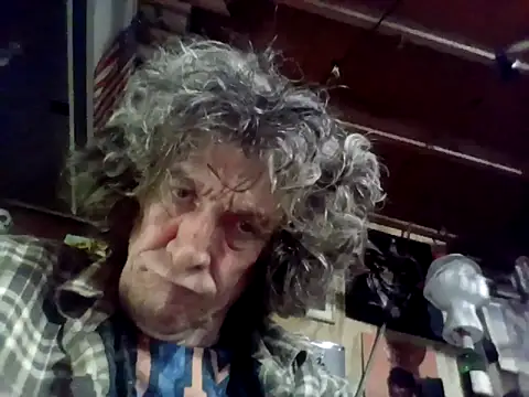 OldManOnline online show from April 8, 2:01 am