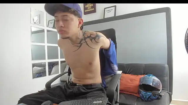 Sky Wild online show from November 6, 8:45 pm