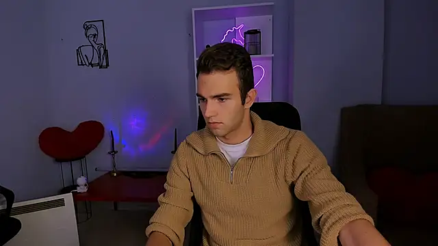 astren villo online show from November 25, 6:59 am