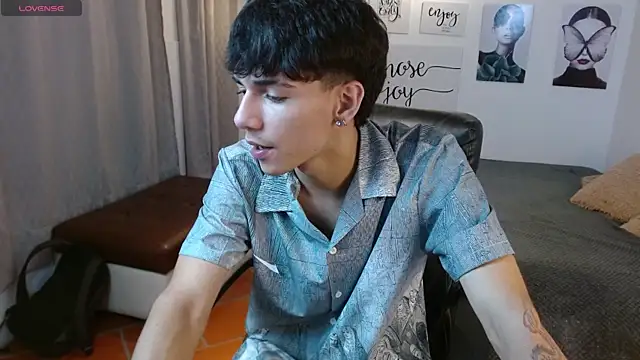 AmethystShadow17 online show from November 6, 3:59 pm