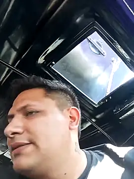 WIlGar1993 online show from February 27, 5:56 pm