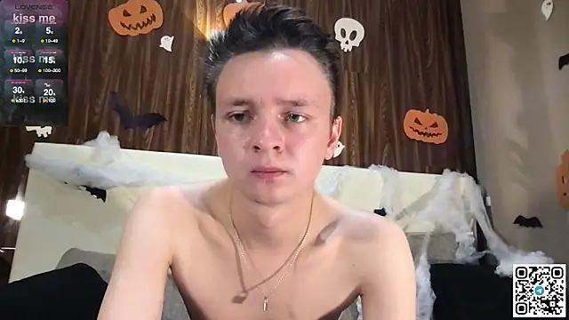 Logan mett online show from November 2, 4:11 pm