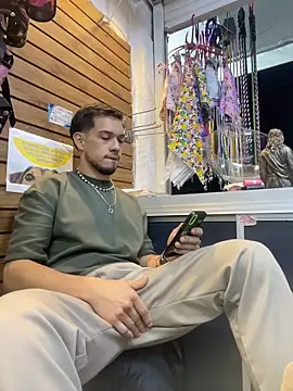 Leonardmoppet online show from February 19, 12:08 am