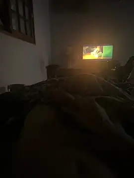 alesss11 online show from April 20, 4:48 am