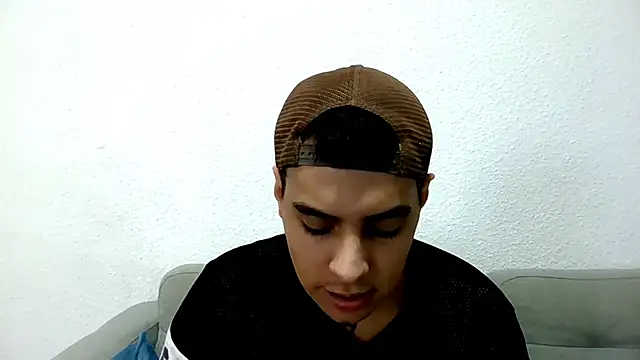 MRURUS05 online show from October 23, 2:09 pm