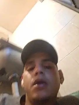 Daiberrubio online show from April 16, 1:11 pm